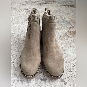 Comfortiva Tan Suede Ankle Boots